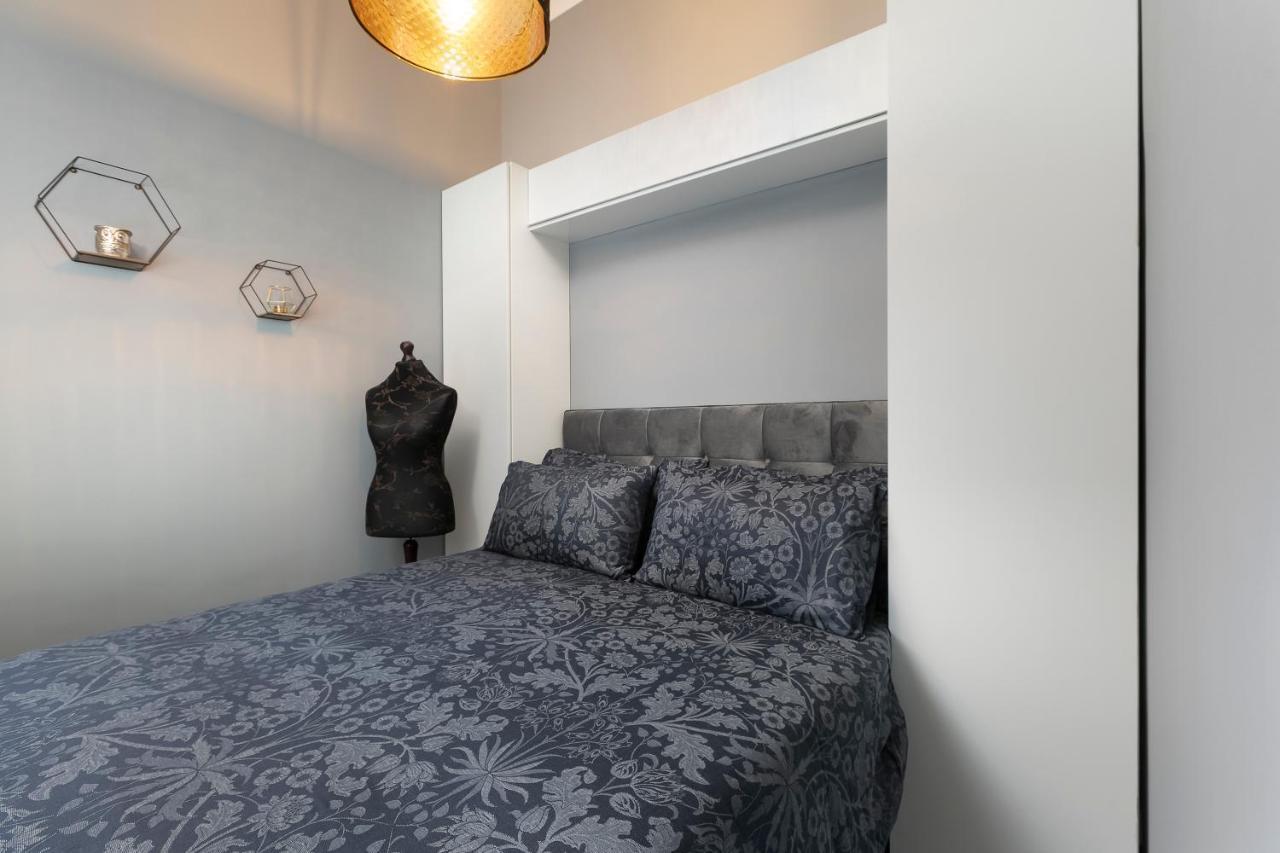 Marine Parade Sea View 2-Bedroom Apartment Brighton Екстериор снимка